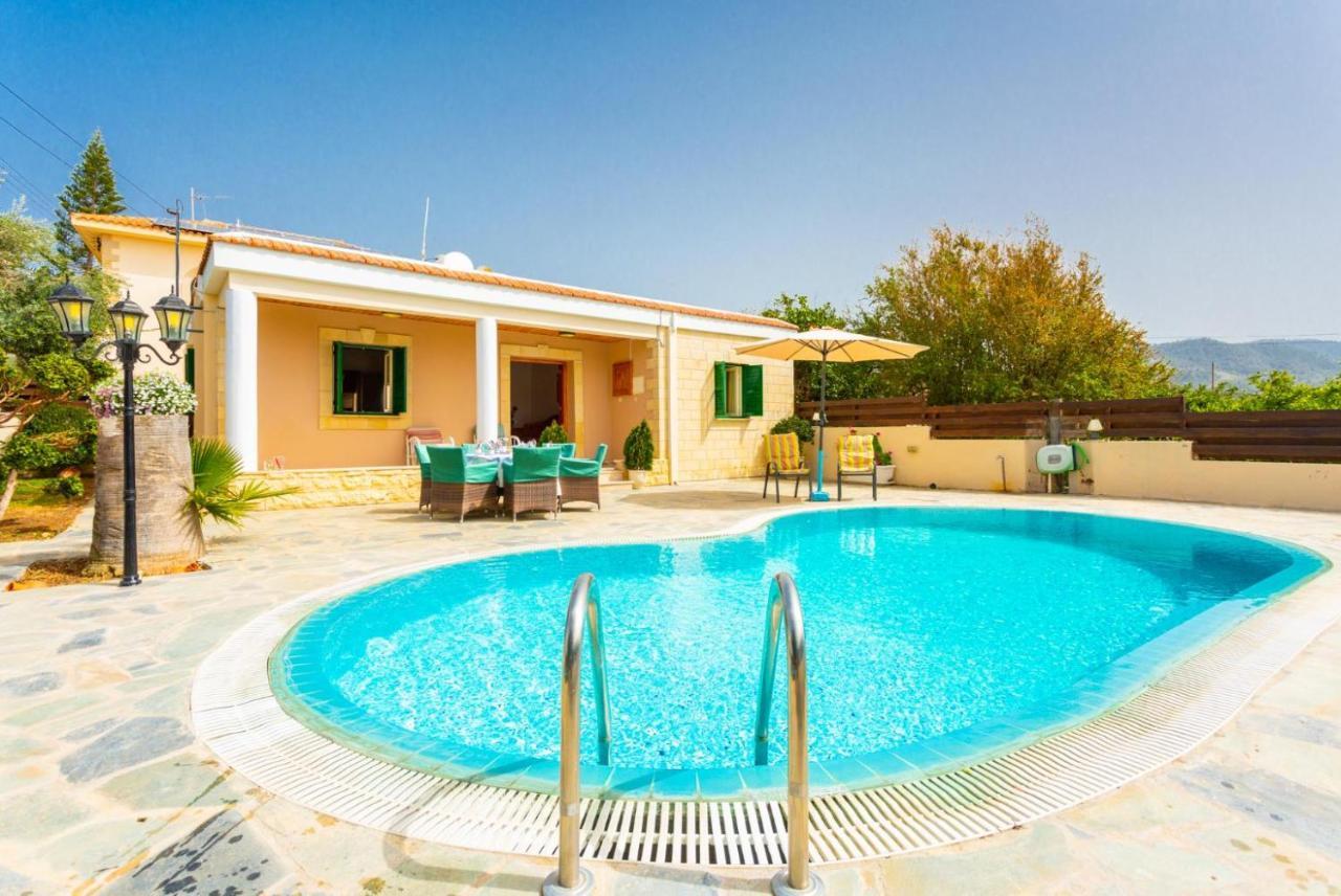 Villa Constantinos Kato Yialia Exterior photo