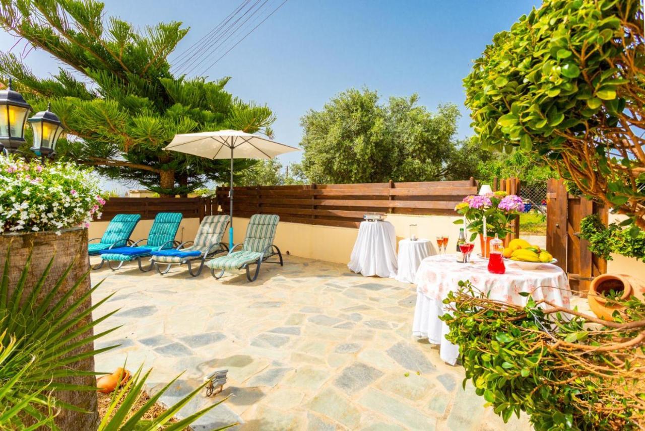 Villa Constantinos Kato Yialia Exterior photo